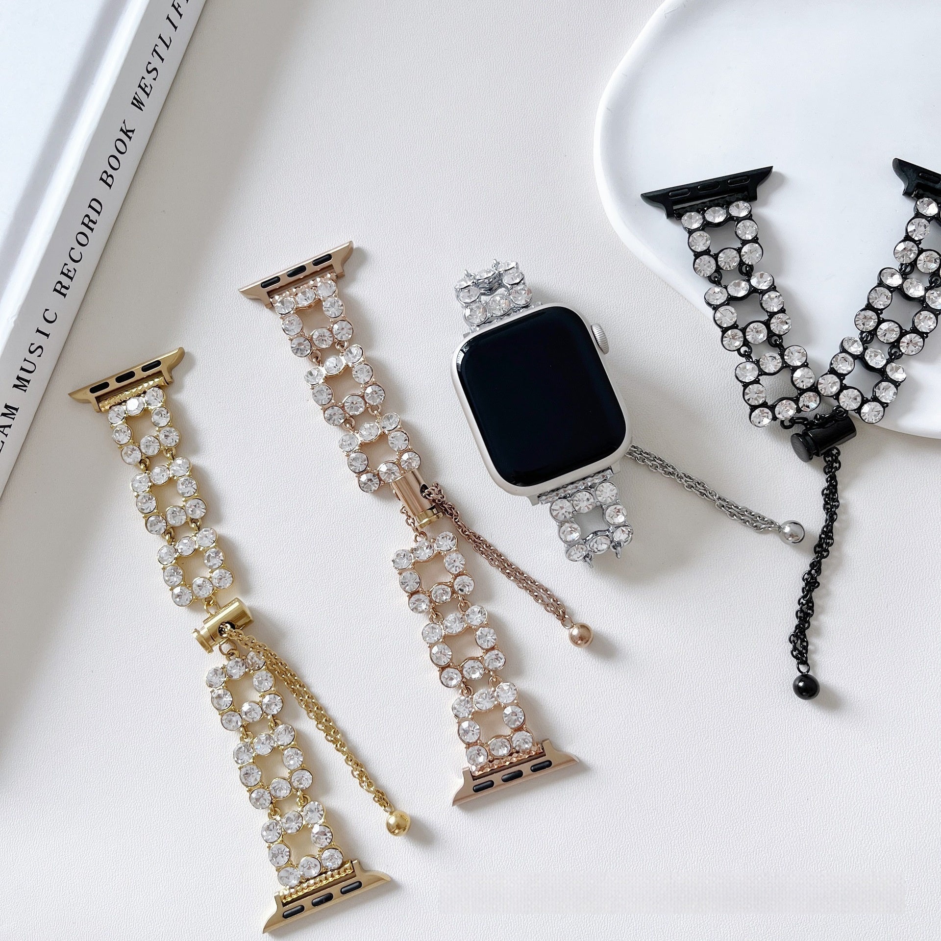 High-grade Rhinestone Quartz Strap